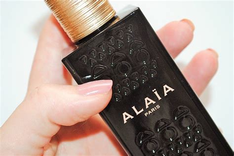 alaia perfume reviews